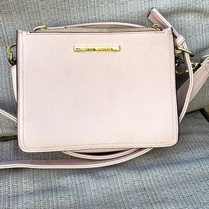 Steve Madden little pink purse that is perfect.